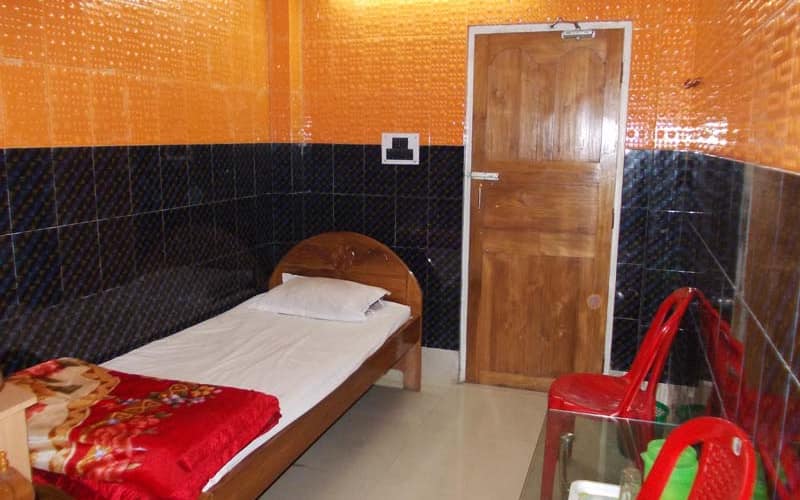 Kanchan Jangha Tourist Lodge, Jalpaiguri 3